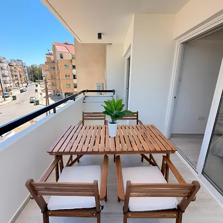 Apartment Almyra 22, Premium Larnaca